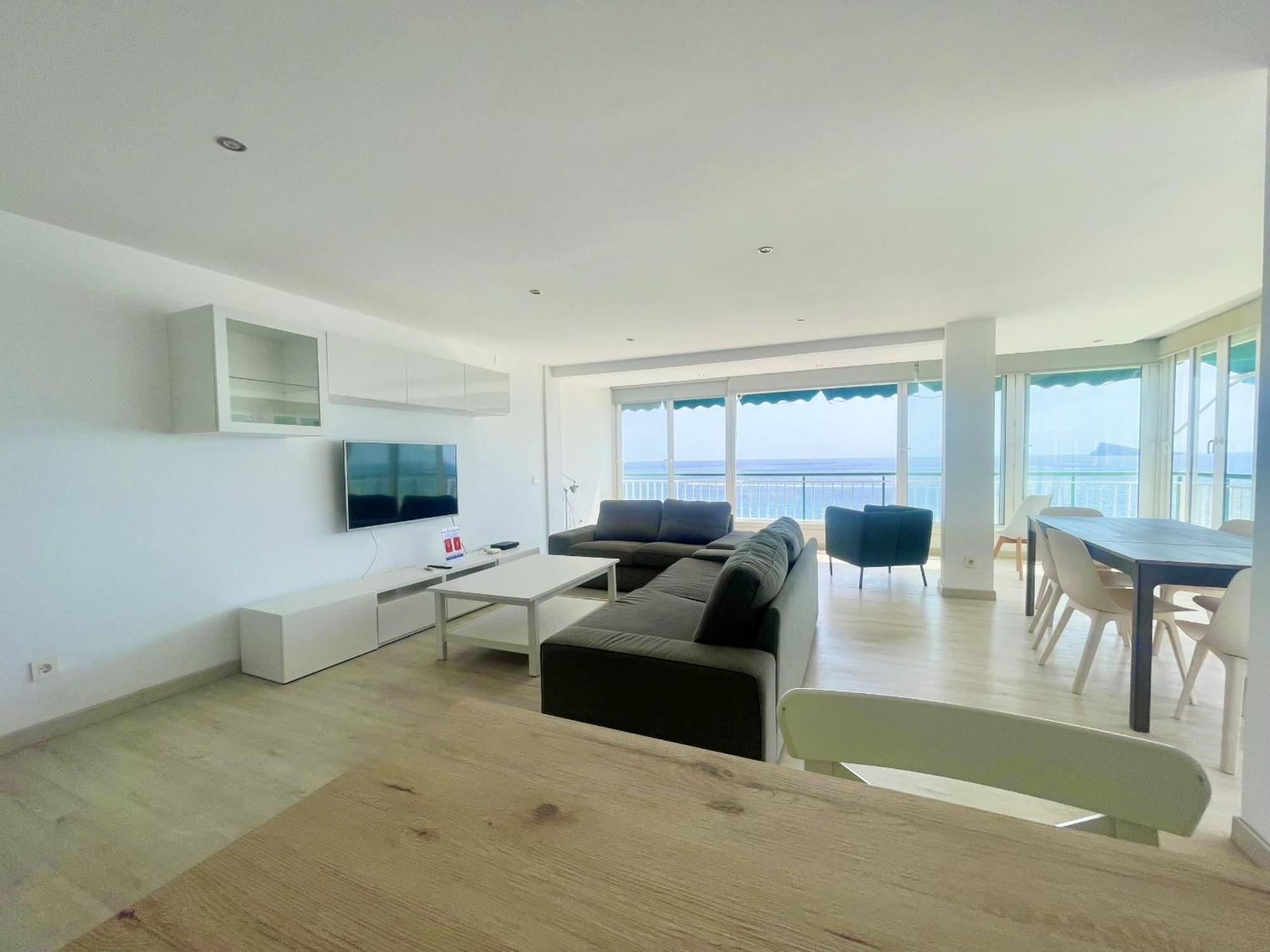 Principado Levante Blueline Apartment